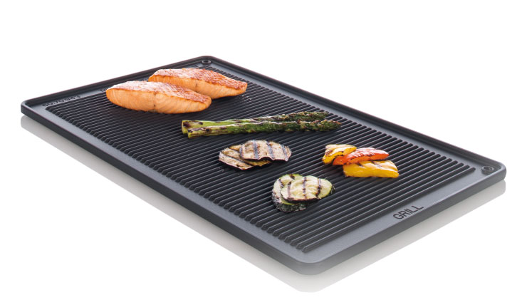 Grill Pizzaplatte Grillseite Fisch Gemuese links